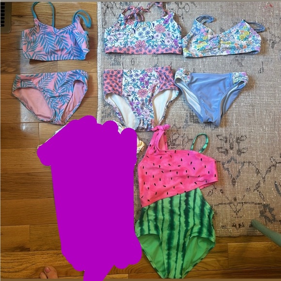 4 separate girls swimsuits all size 6 - Picture 1 of 5